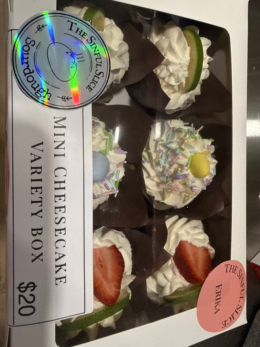 Variety Mini Cheesecake ( 6 pieces)